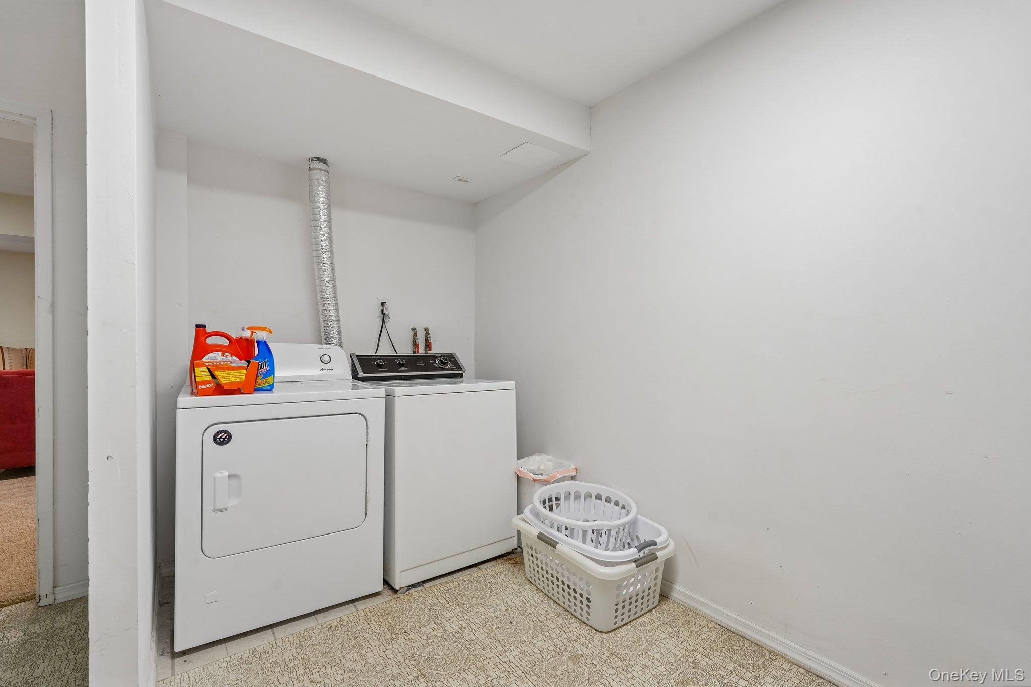239 Parkside Drive Property Photo 24