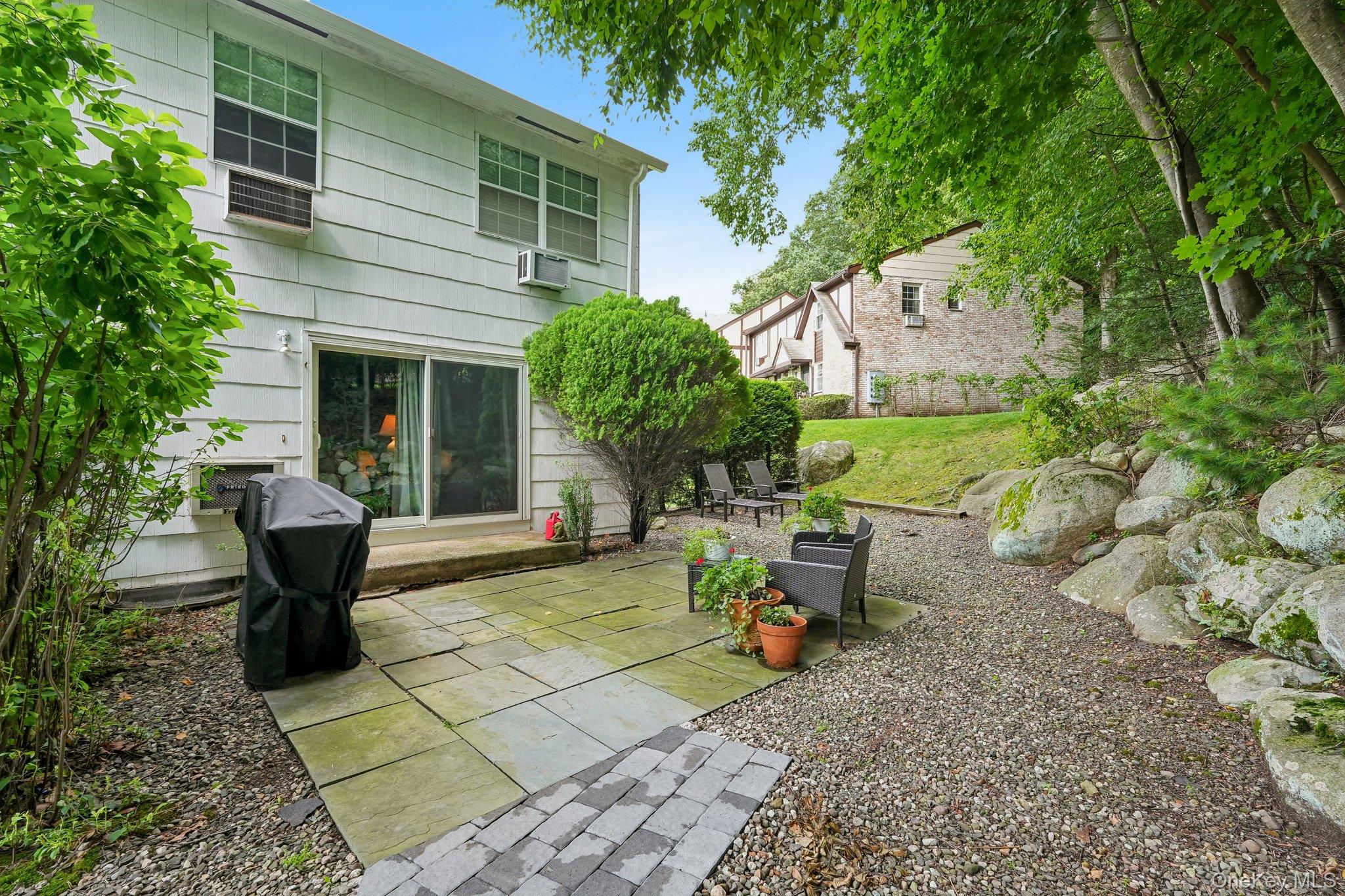 239 Parkside Drive Property Photo 26