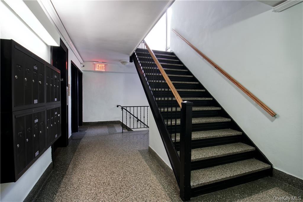 5620 Netherland Avenue 5d Property Photo 13