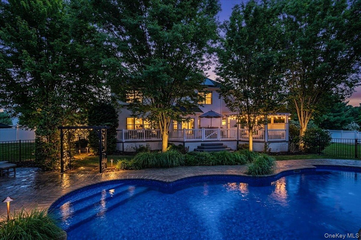 6 Arborvitae Lane Property Photo 3