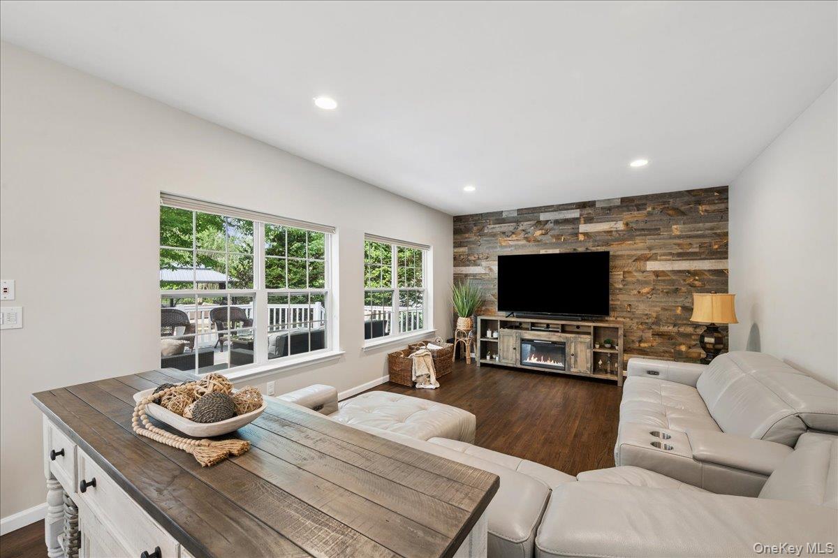 6 Arborvitae Lane Property Photo 21