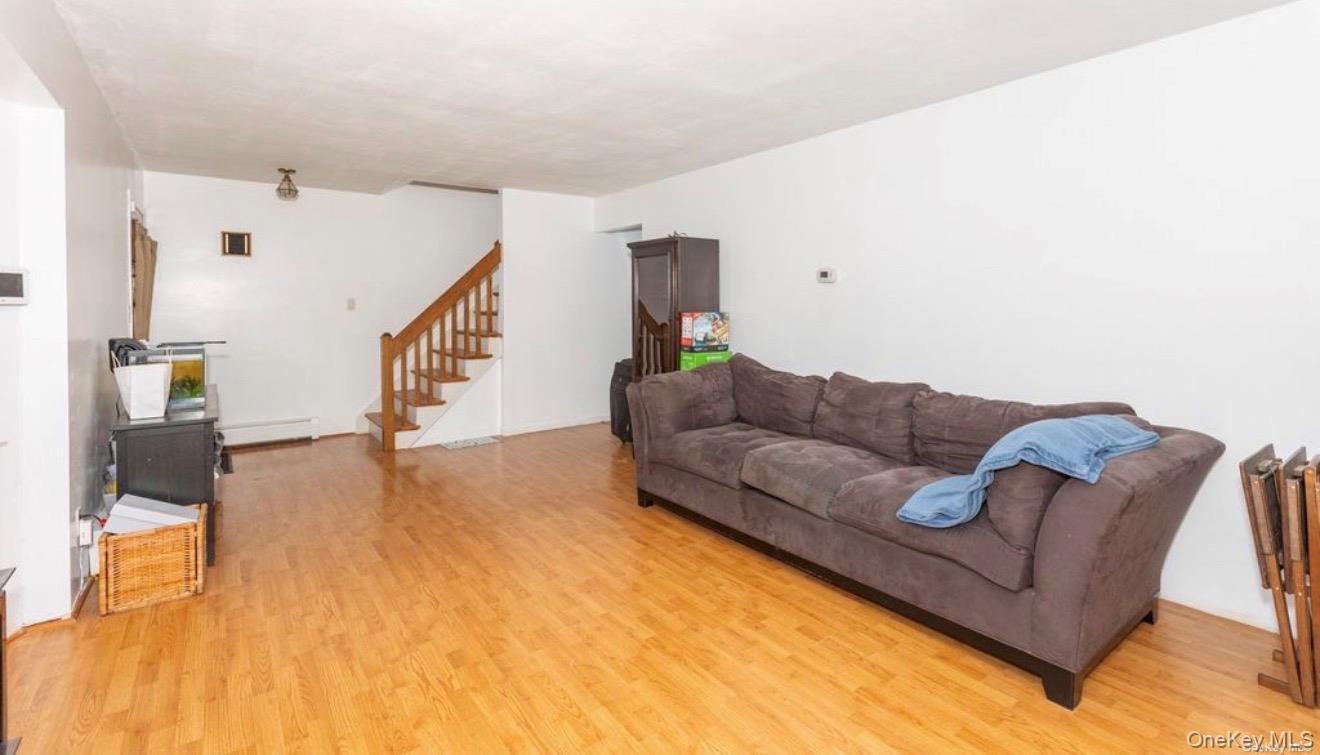 250 Clarice Boulevard Property Photo 4