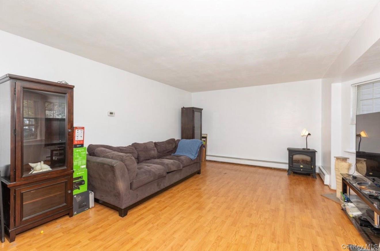250 Clarice Boulevard Property Photo 5