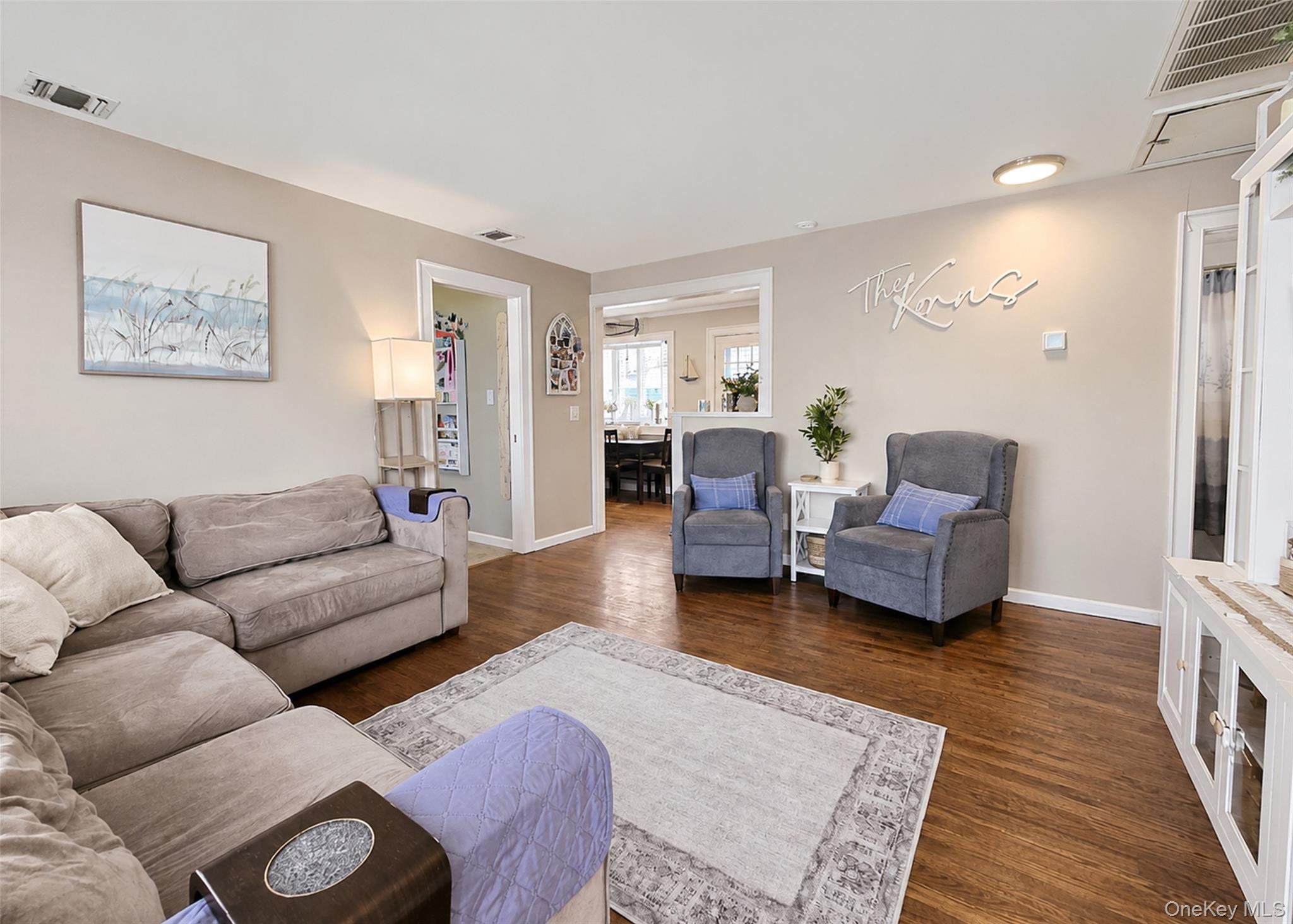 8 Harrison Street Property Photo 3