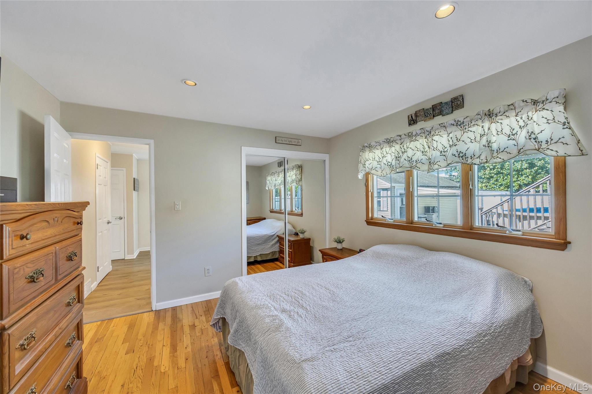 42 Crescent Street Property Photo 15