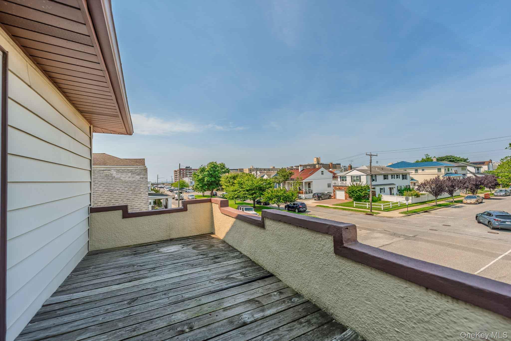 124 Roosevelt Boulevard Property Photo 7