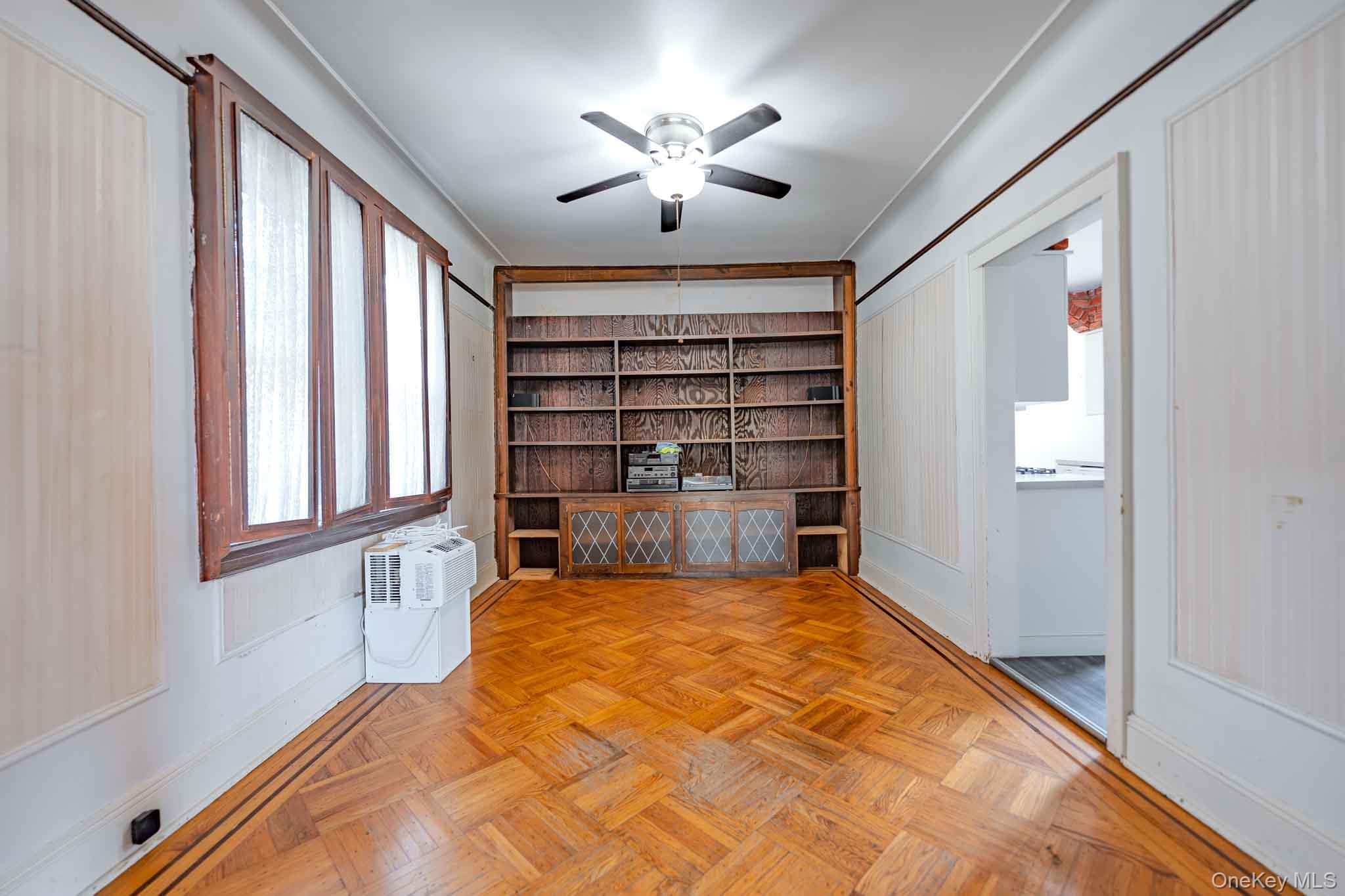 124 Roosevelt Boulevard Property Photo 8