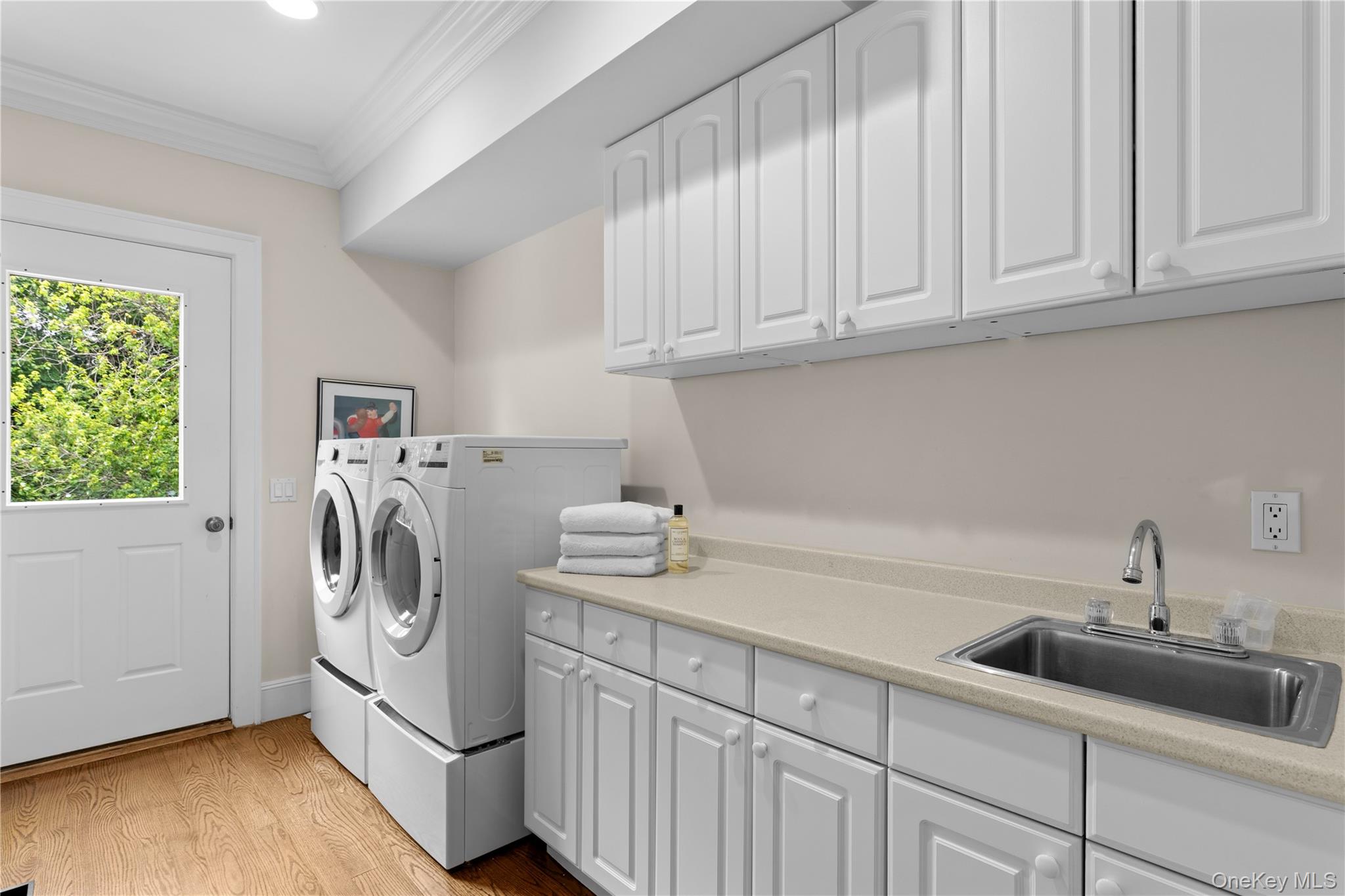 42 Jessup Lane Property Photo 14