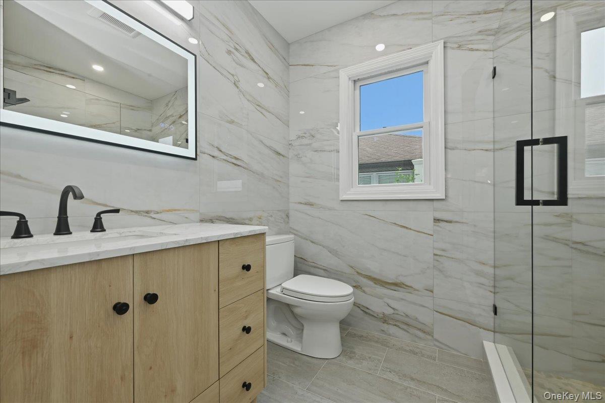 616 Harless Place Property Photo 15