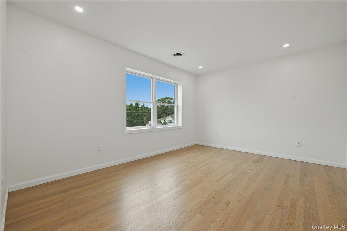 616 Harless Place Property Photo 25