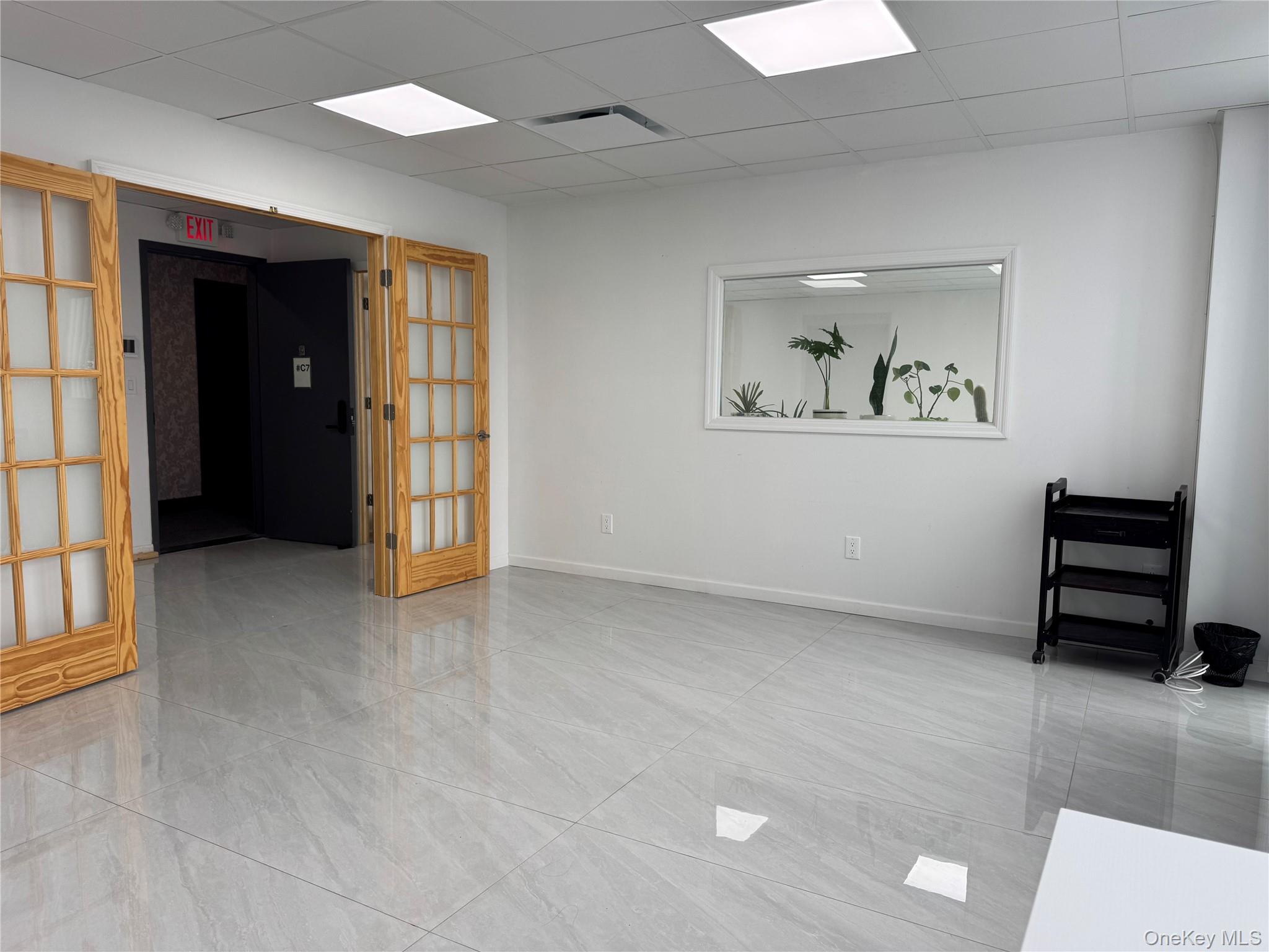 4415 College Point Boulevard C6 Property Photo 7
