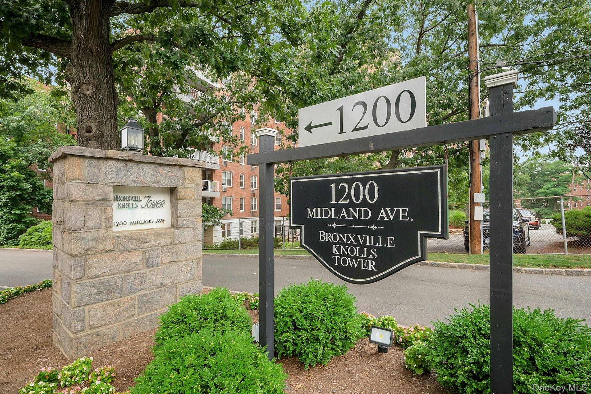 1200 Midland Avenue 9e Property Photo 18