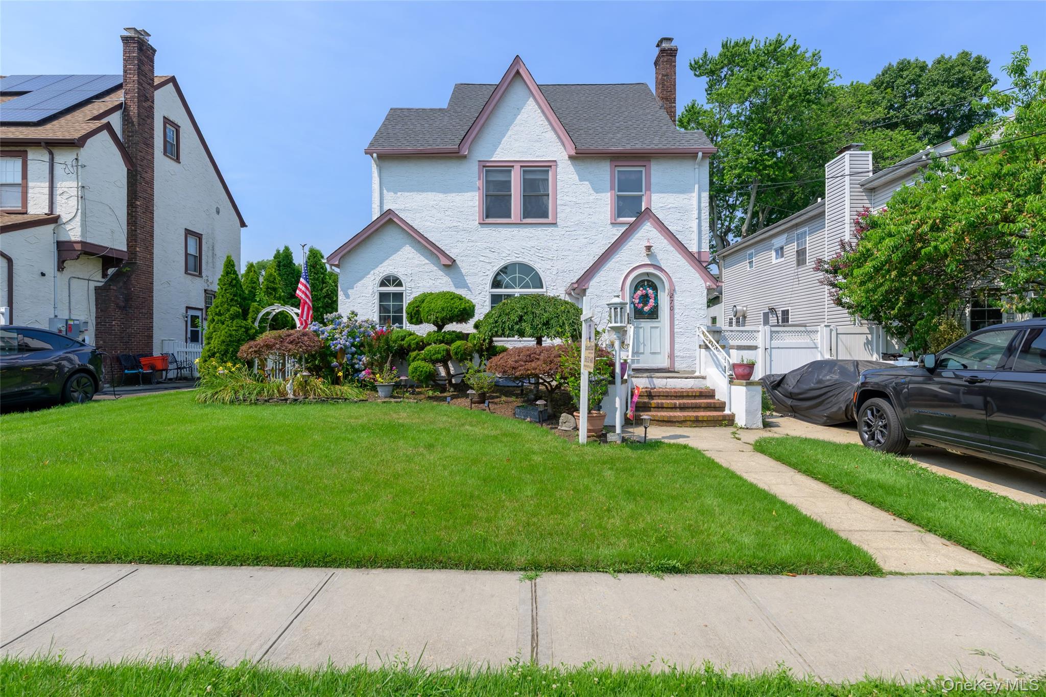 270 Bedell Terrace Property Photo 1
