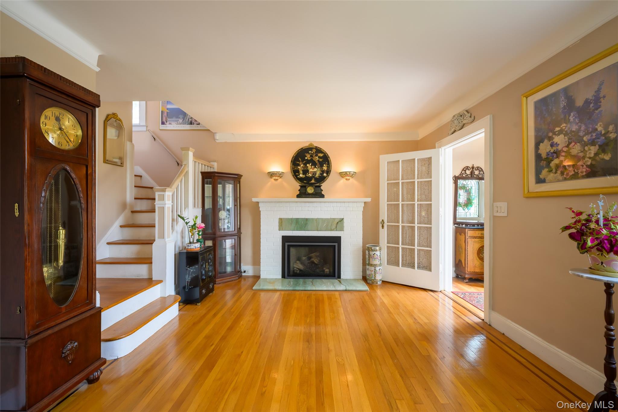 270 Bedell Terrace Property Photo 8