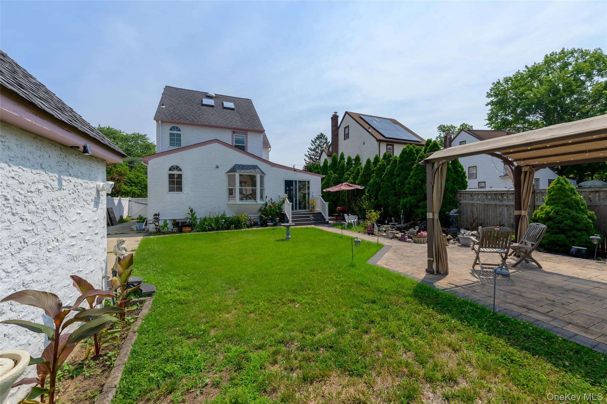 270 Bedell Terrace Property Photo 31