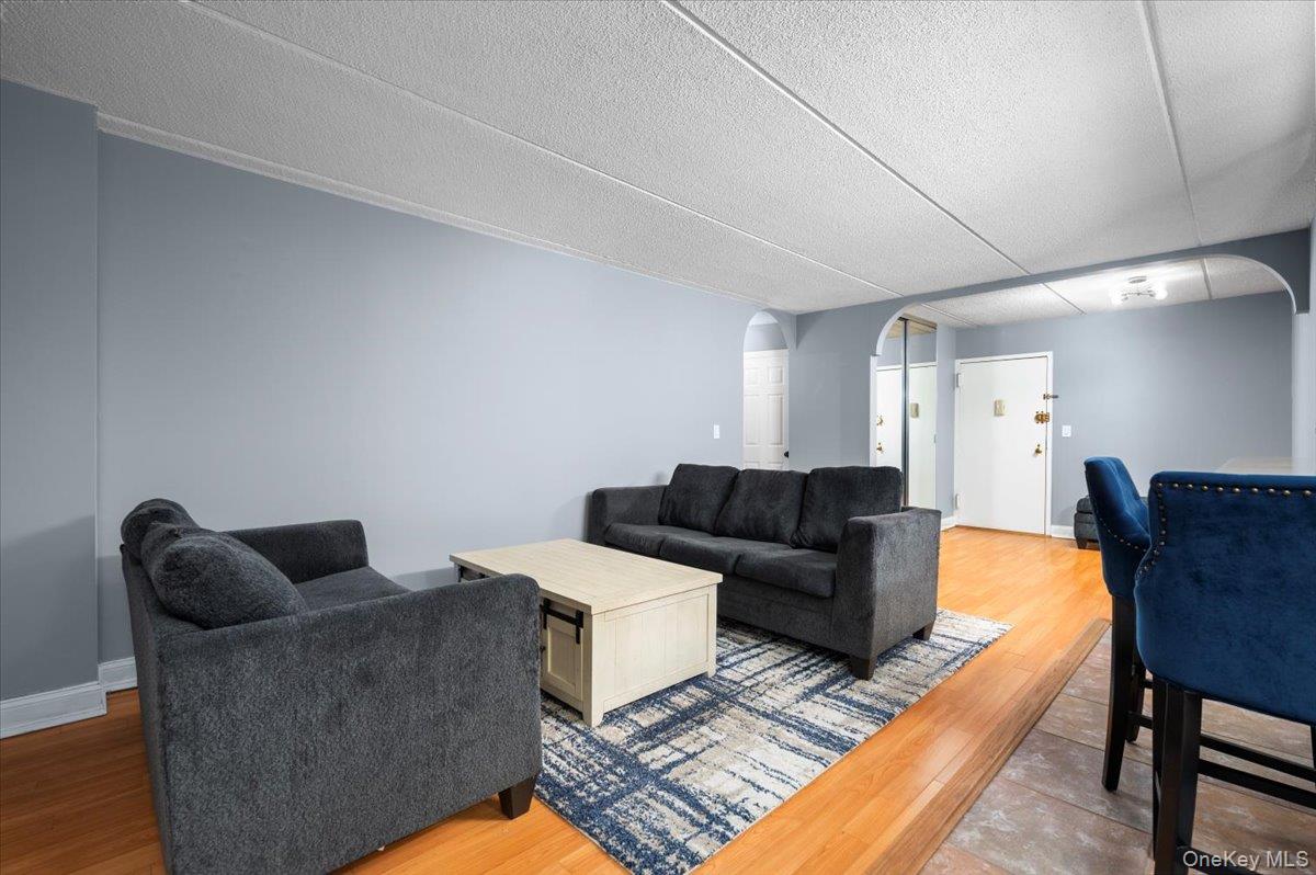 480 Halstead Avenue 5m Property Photo 16