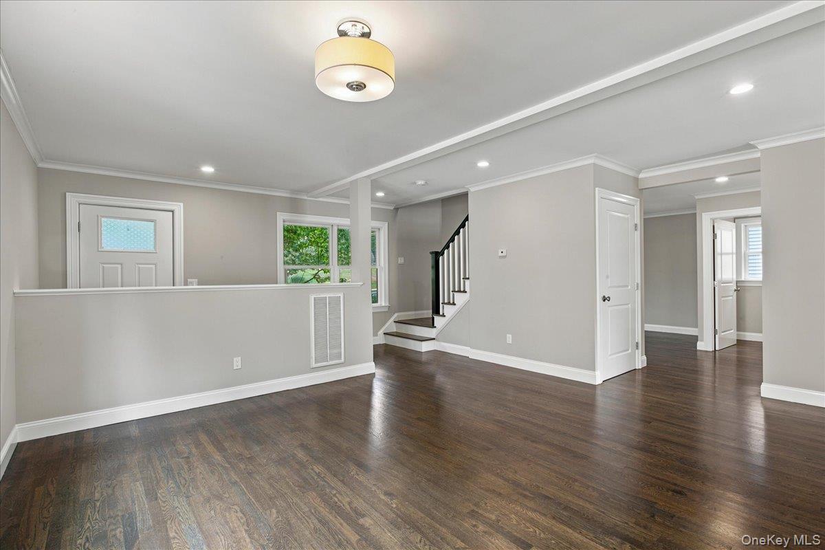 1219 Henry Avenue Property Photo 3