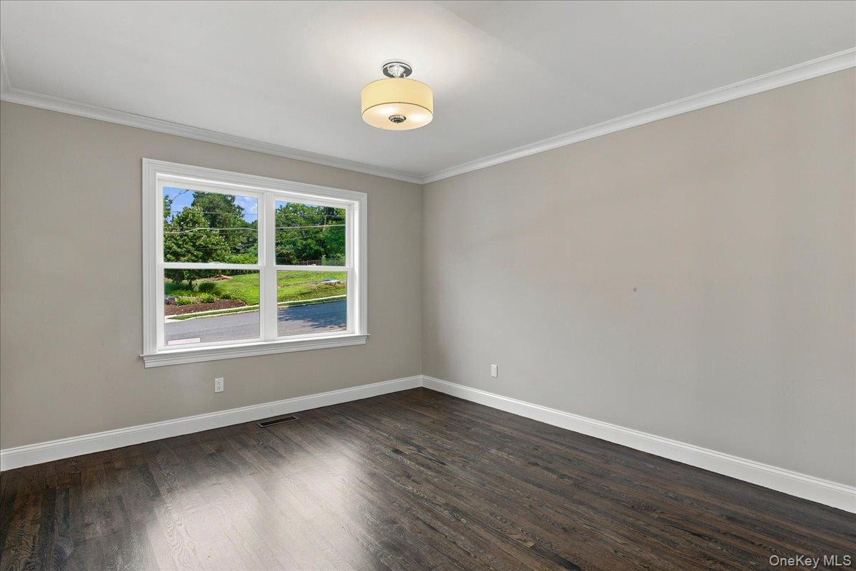 1219 Henry Avenue Property Photo 5