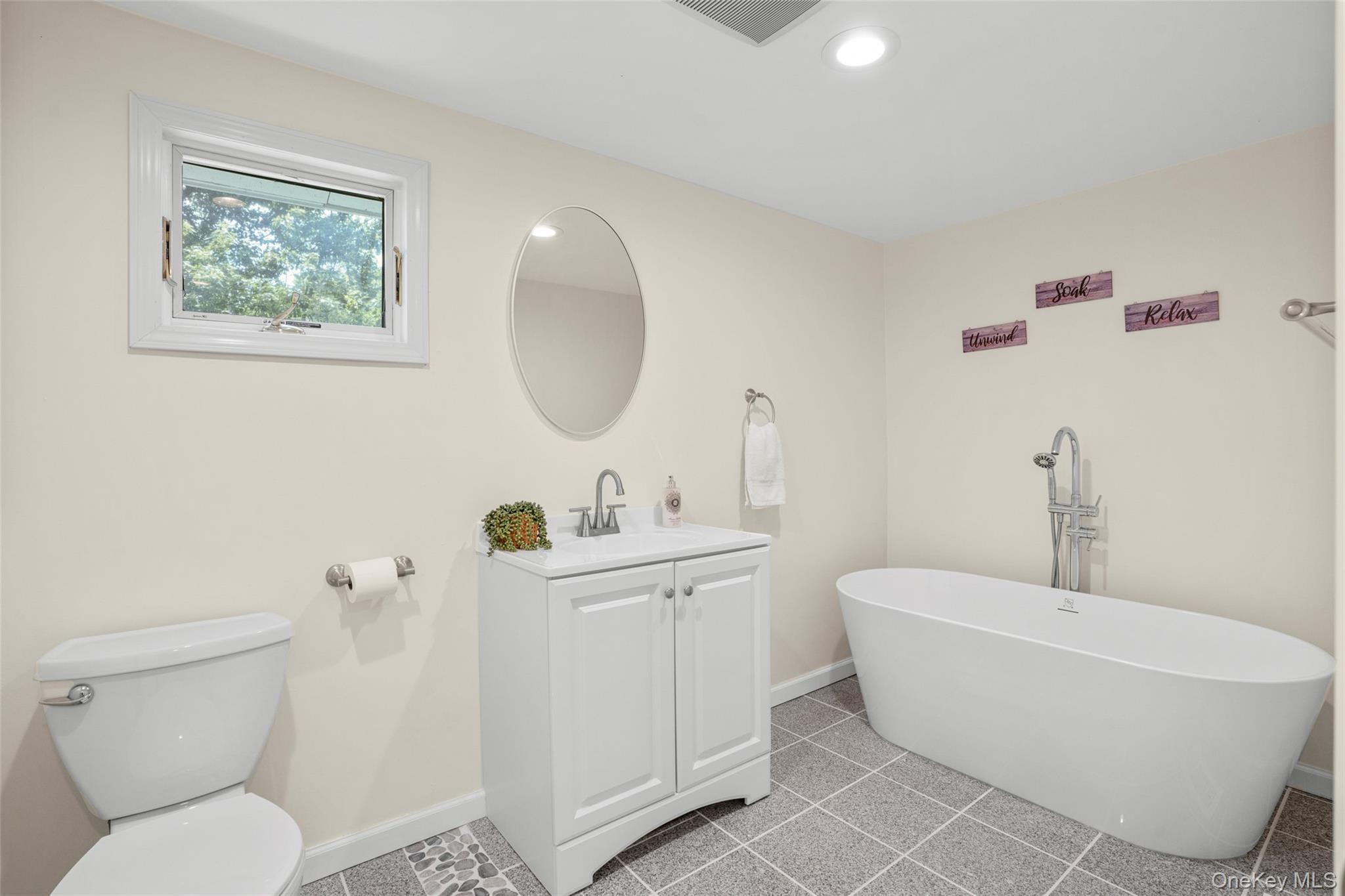 103 High Hill Road Property Photo 21