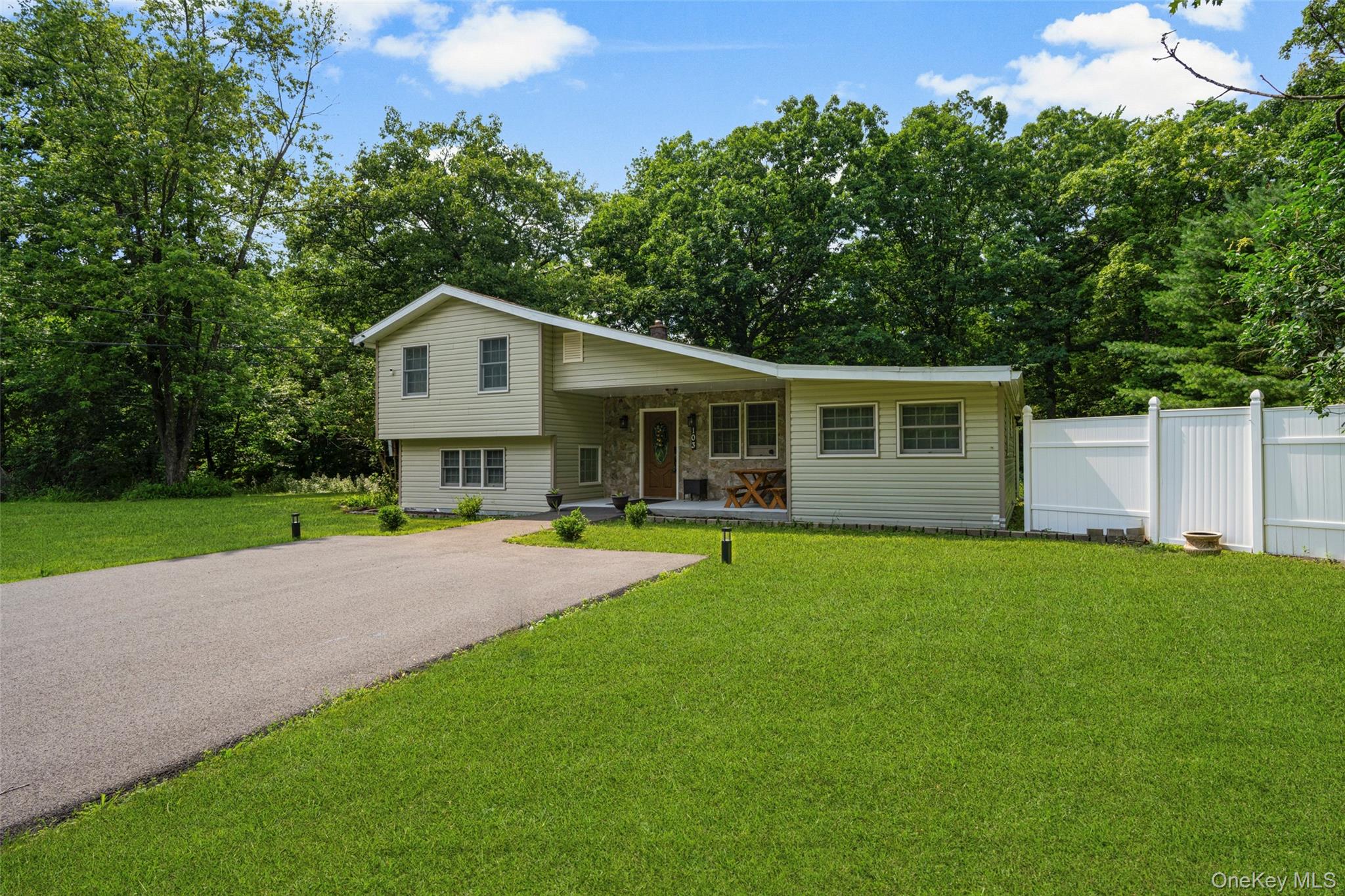 103 High Hill Road Property Photo 33