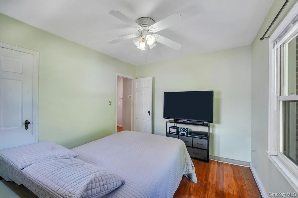 8726 249th Street Property Photo 10