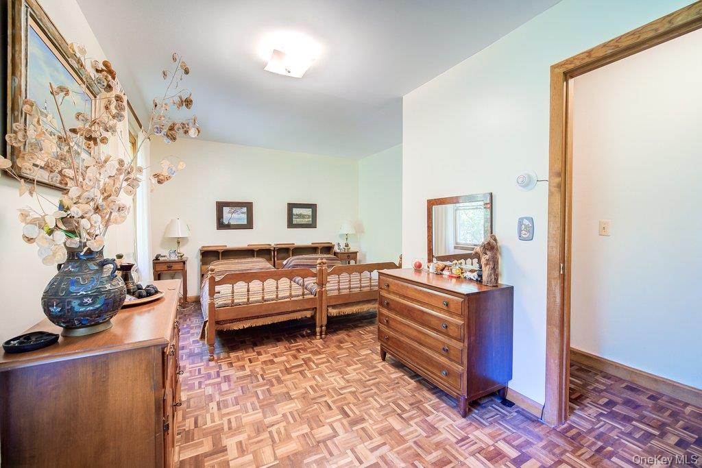 2082 Ulster Heights Road Property Photo 13