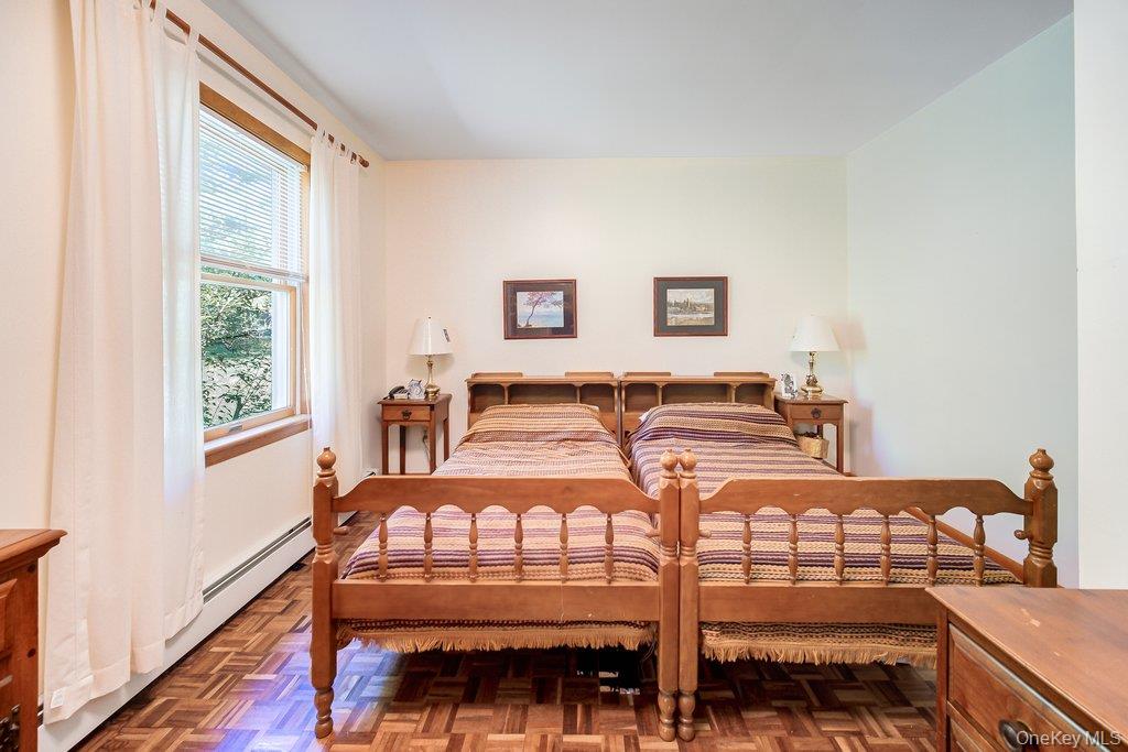 2082 Ulster Heights Road Property Photo 14