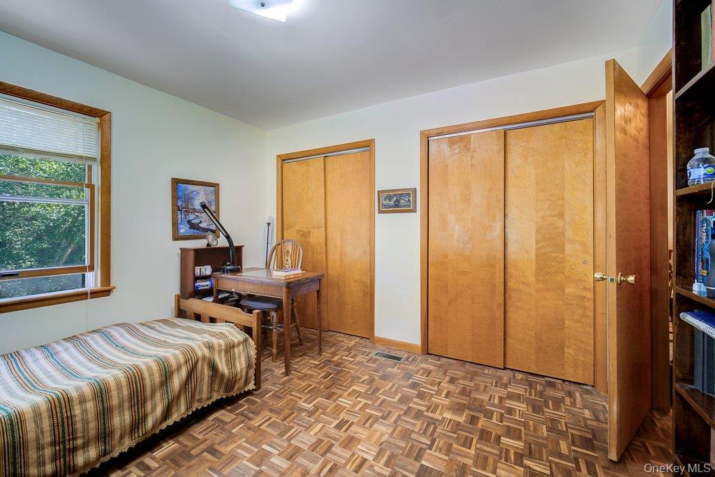 2082 Ulster Heights Road Property Photo 16