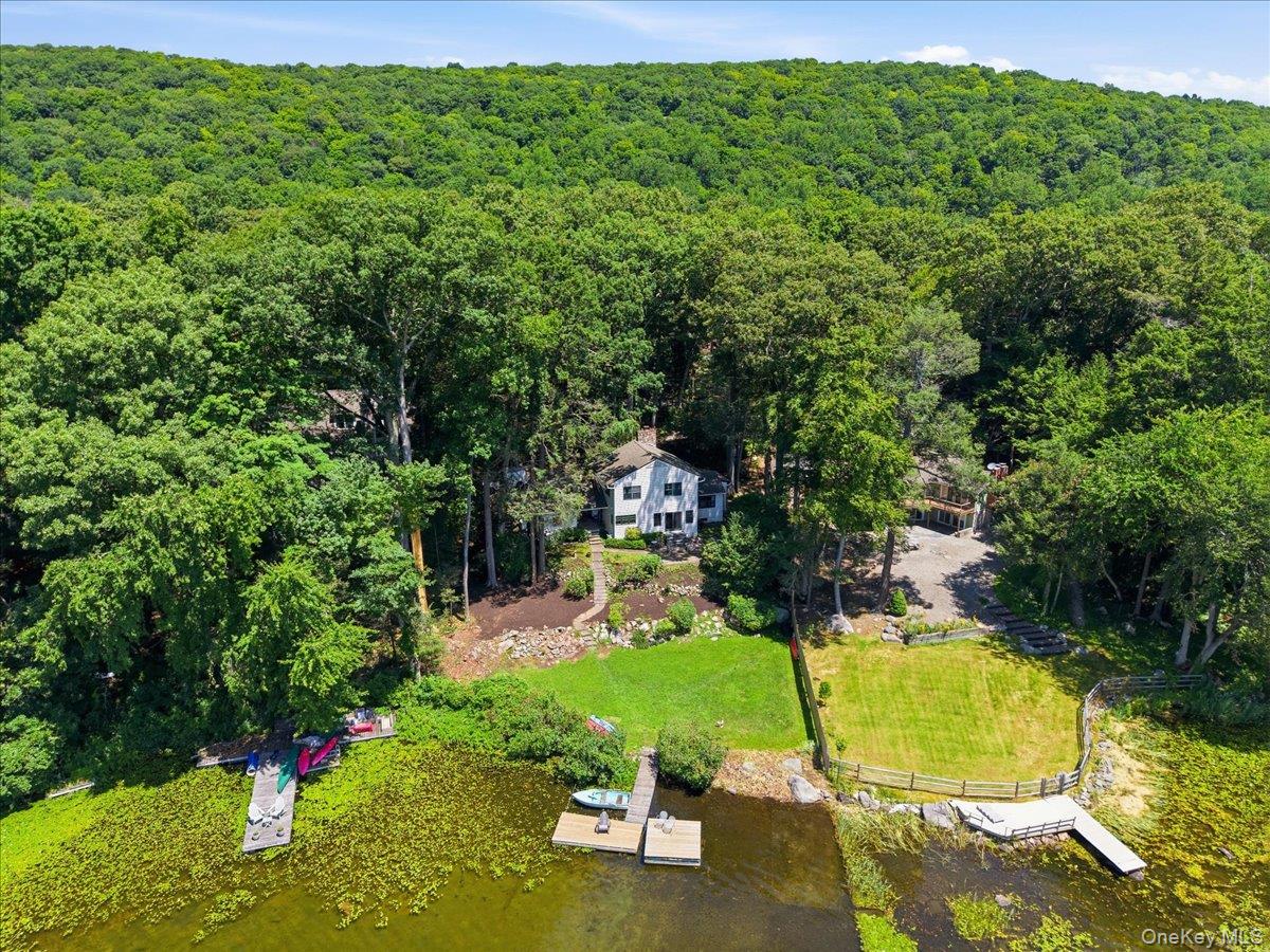 56 Twin Lakes Road Property Photo 1
