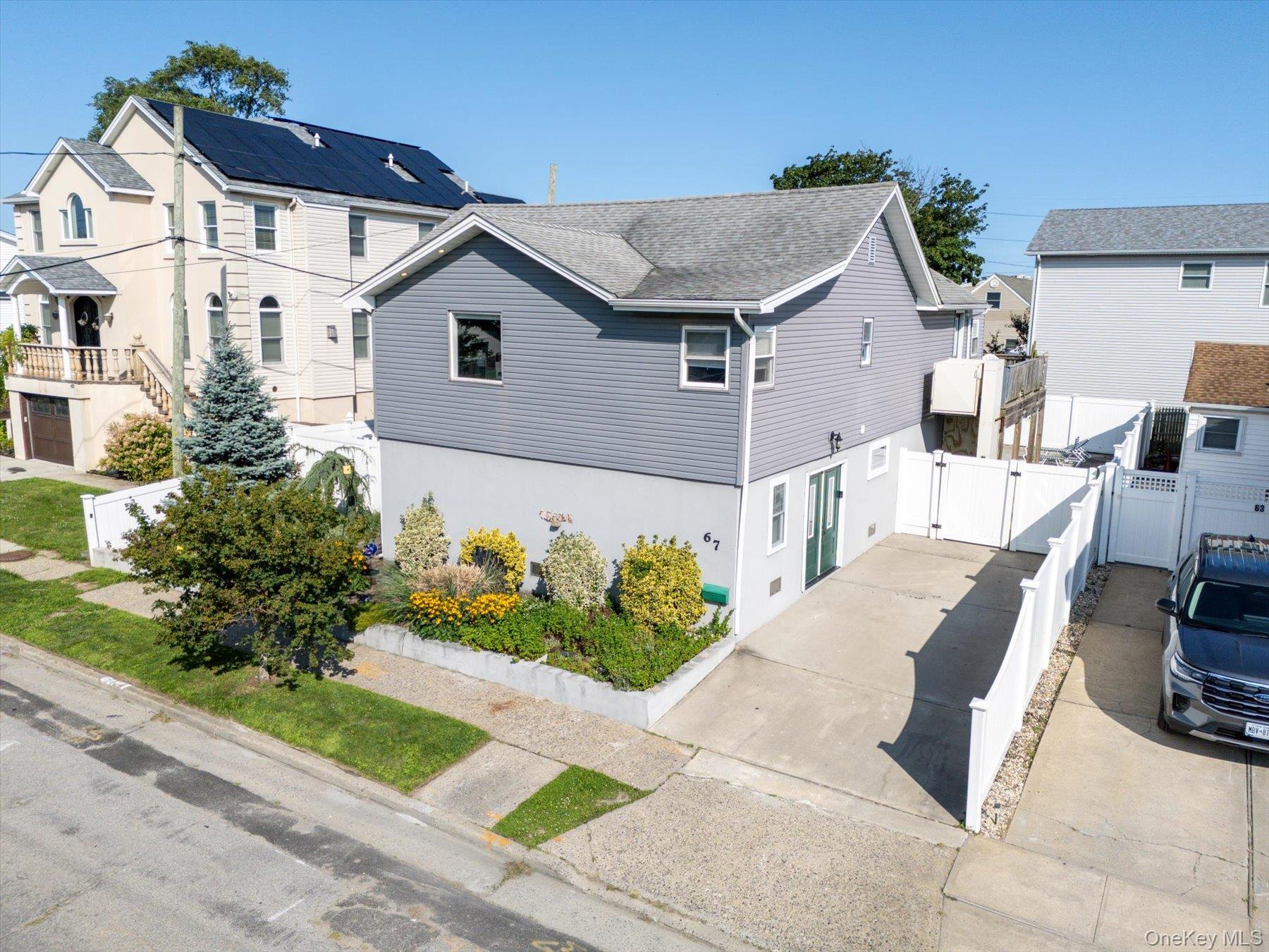 67 Radcliffe Road Property Photo 1
