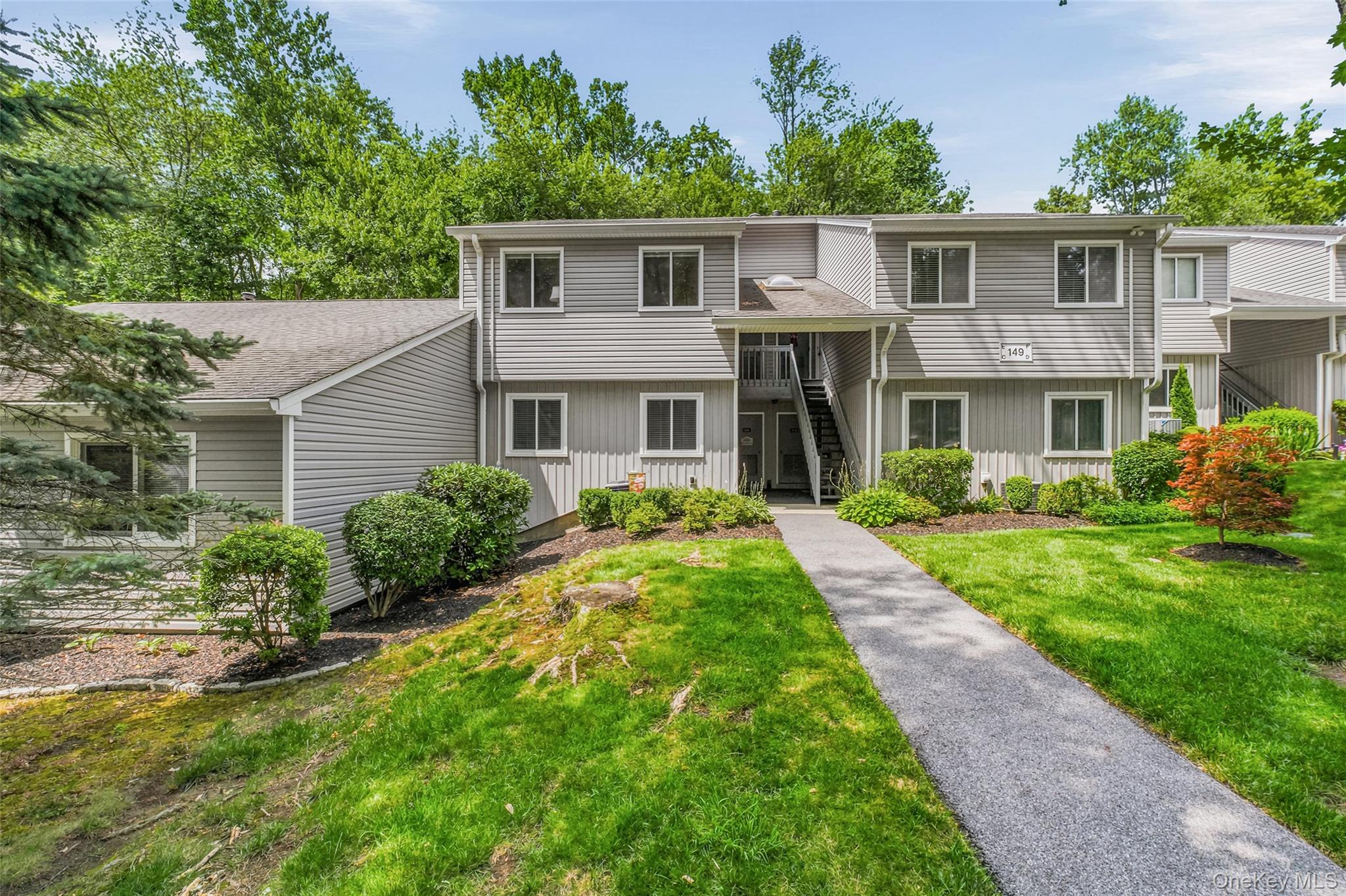 149 Flintlock Way E Property Photo 1