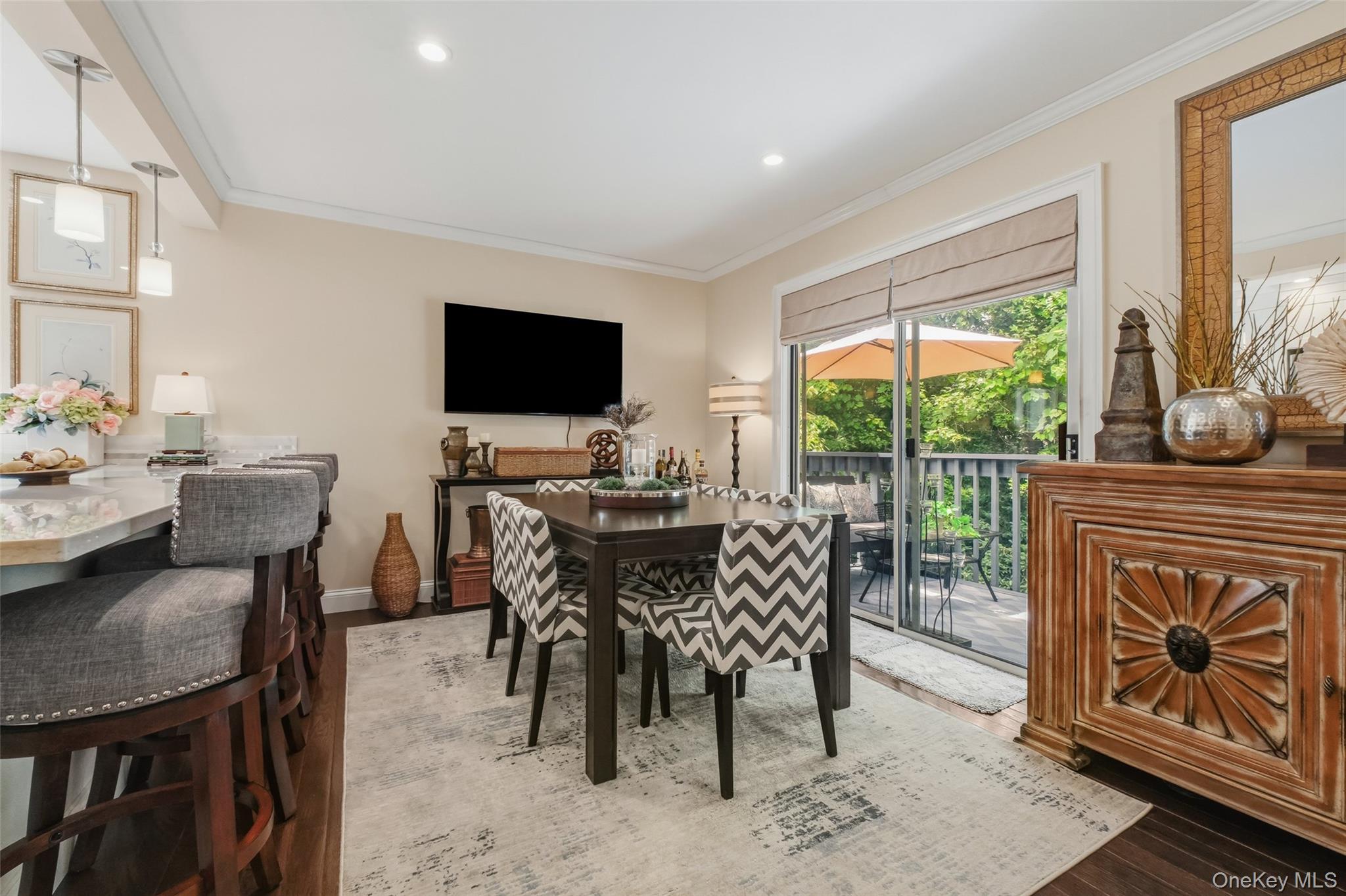 149 Flintlock Way E Property Photo 8