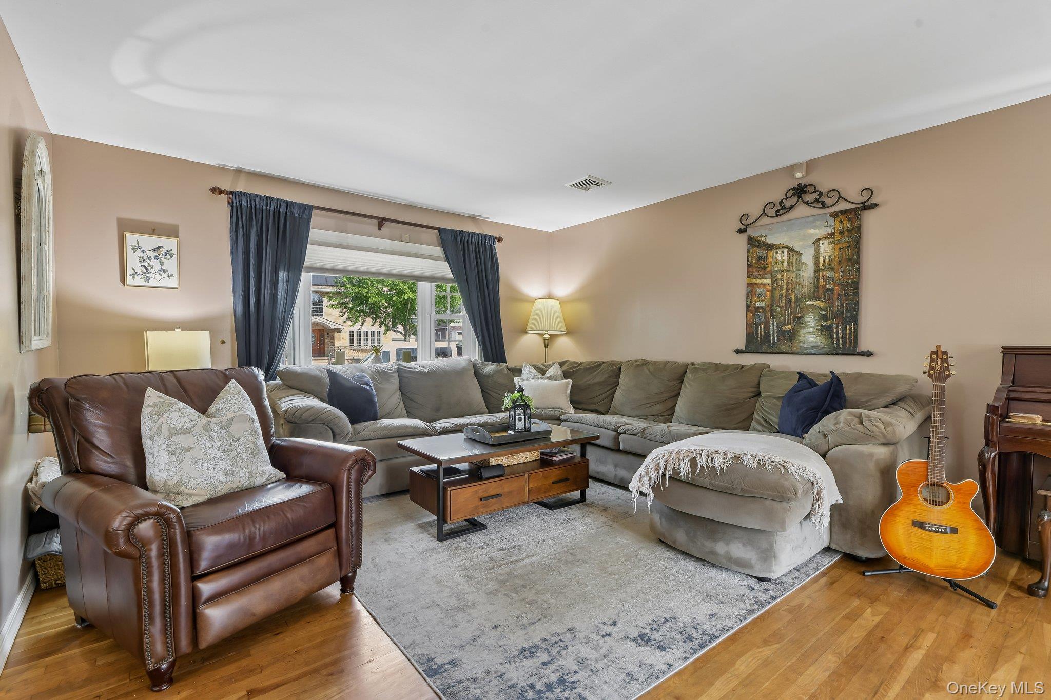 7814 Langdale Street Property Photo 7