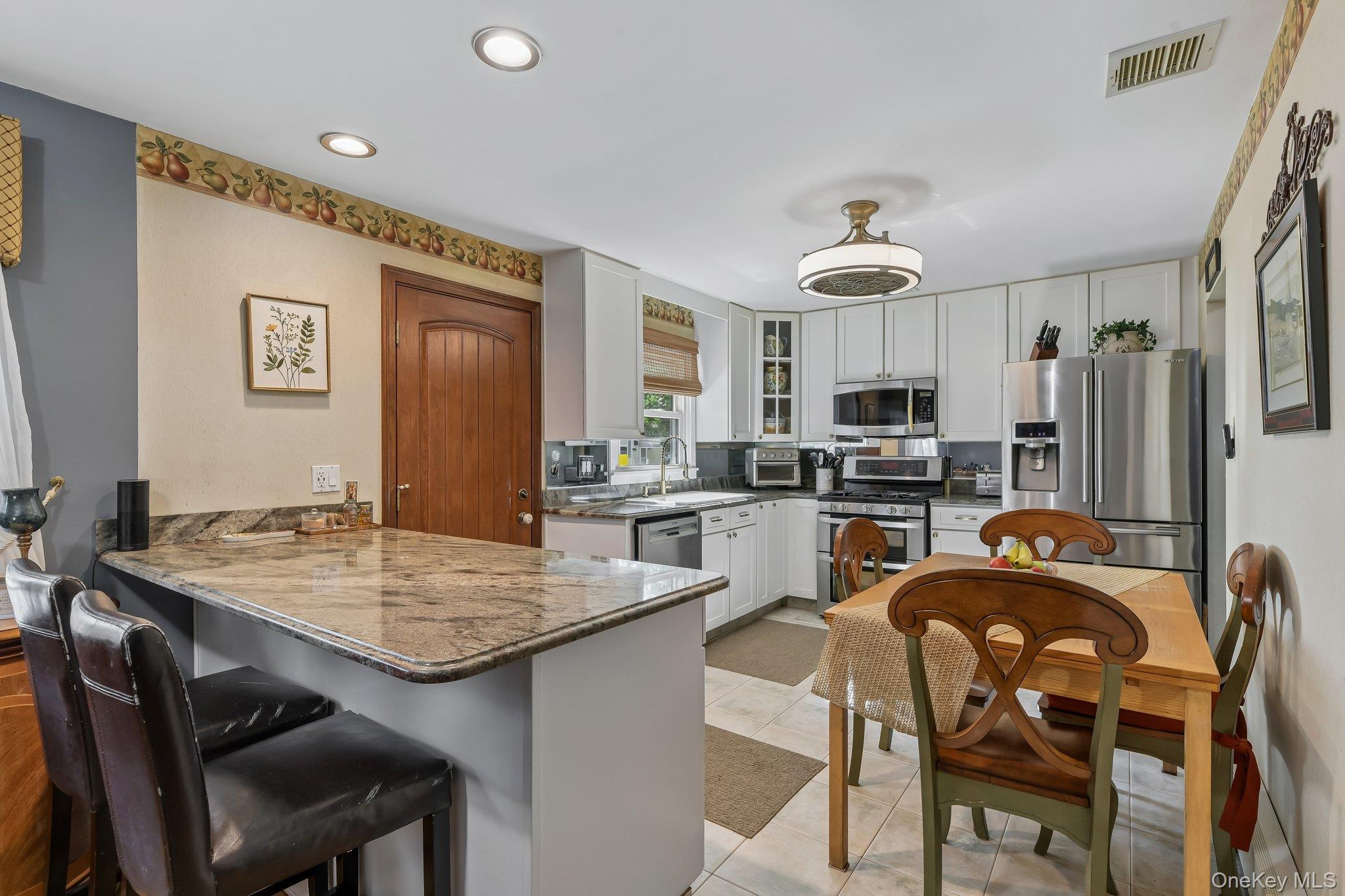 7814 Langdale Street Property Photo 12