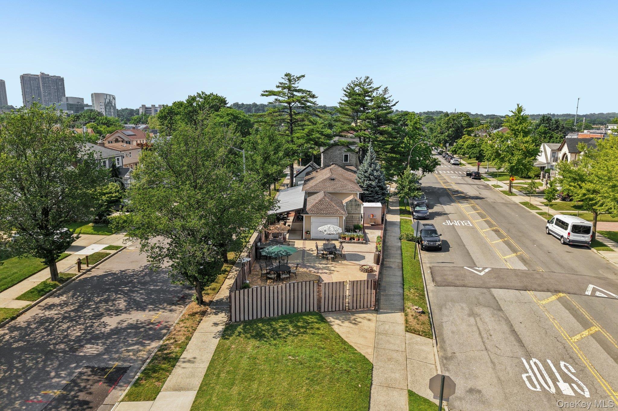 7814 Langdale Street Property Photo 40