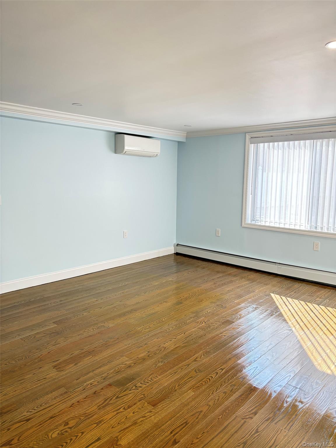 238 Jerome Street Property Photo 9