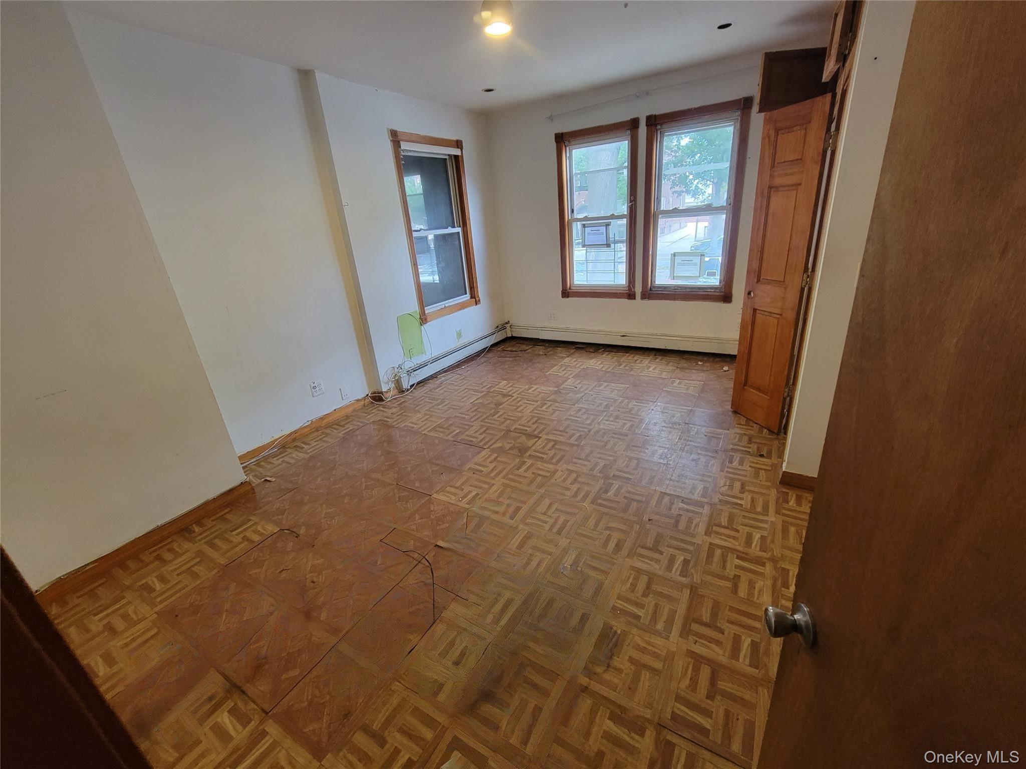 10610 34th Avenue Property Photo 18
