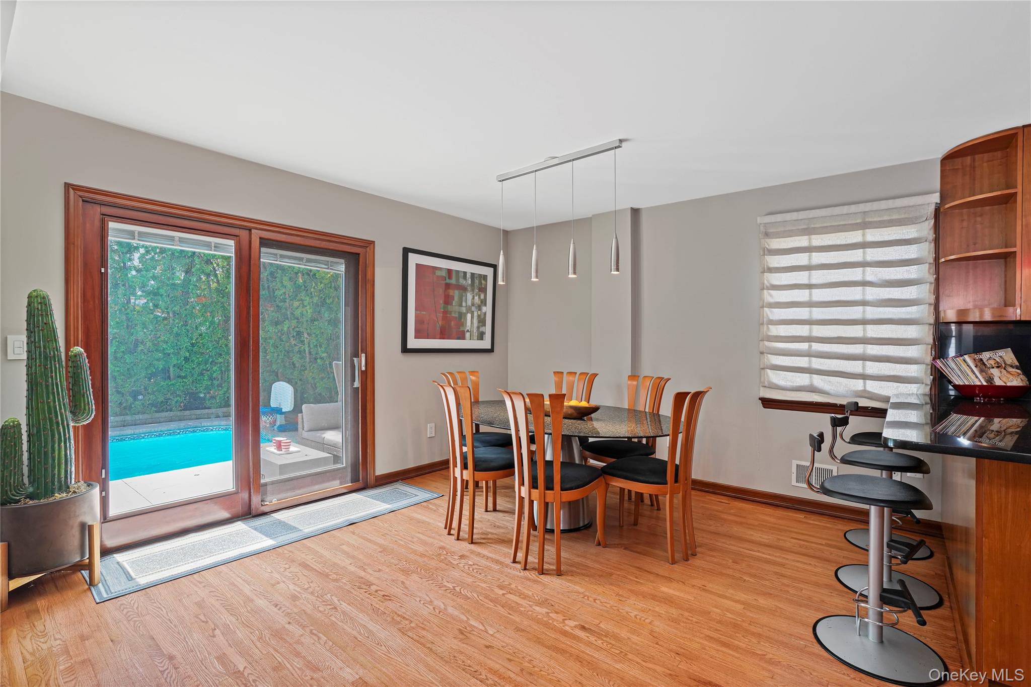 268 Ardsley Street Property Photo 19