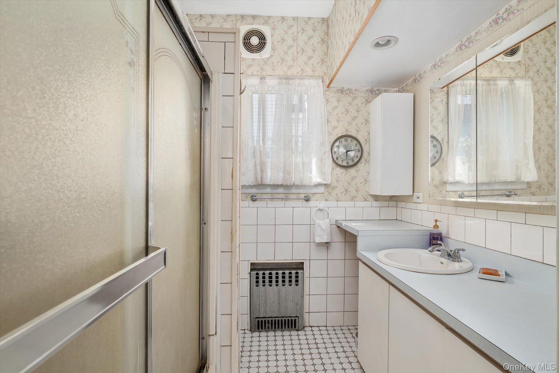1640 Roosevelt Street Property Photo 11