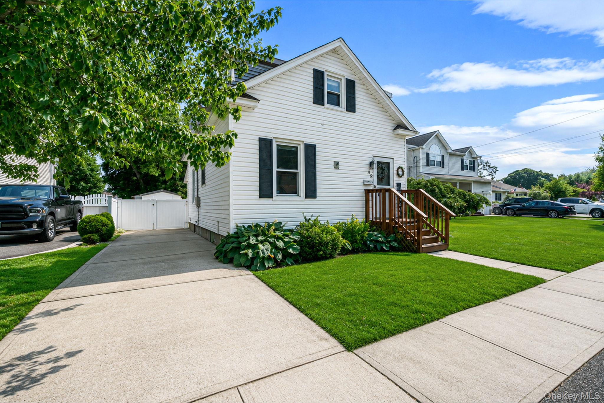 74 Fairview Avenue Property Photo 1