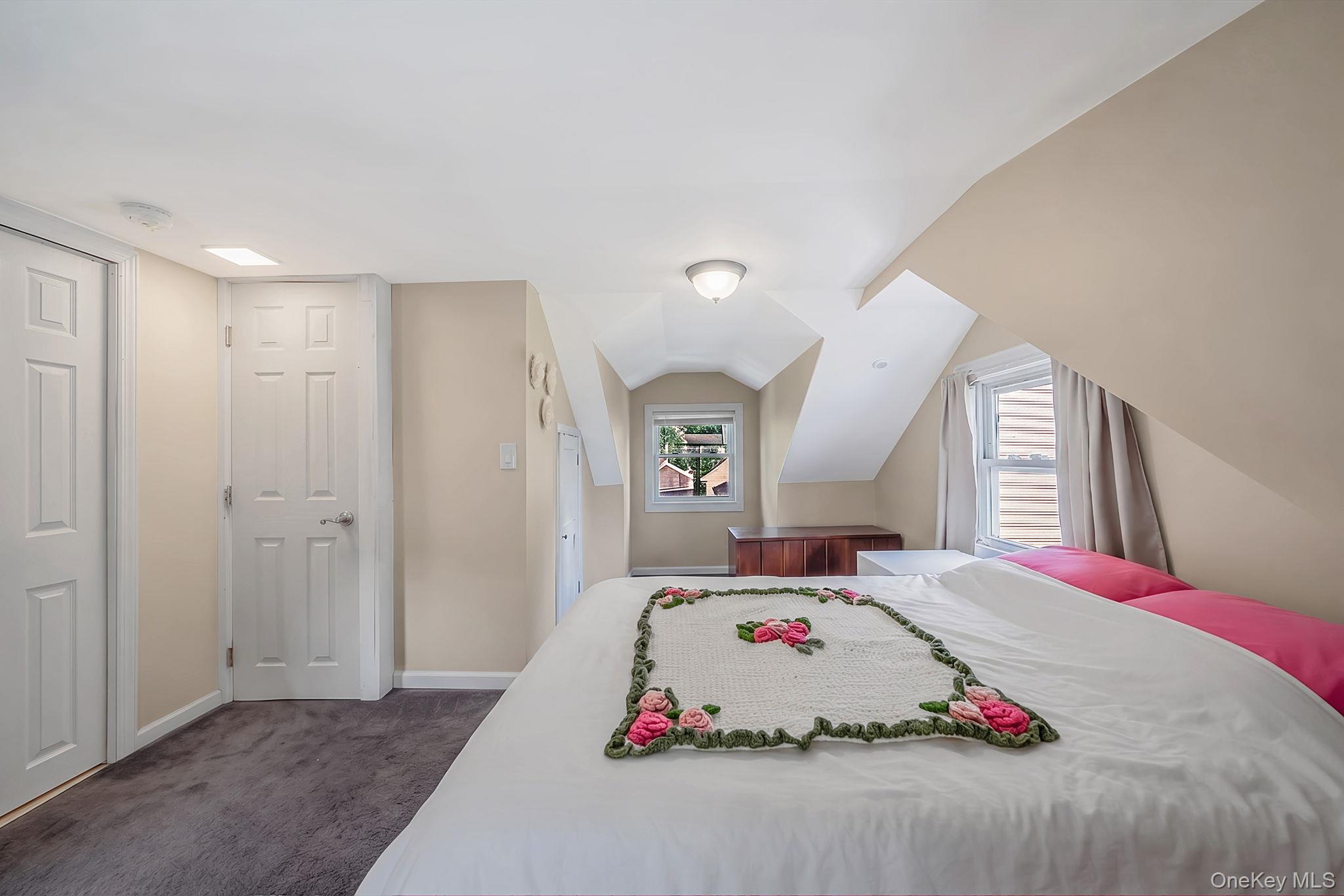 74 Fairview Avenue Property Photo 15