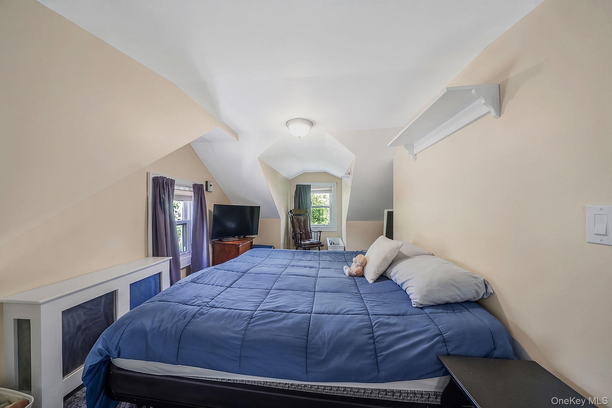 74 Fairview Avenue Property Photo 18