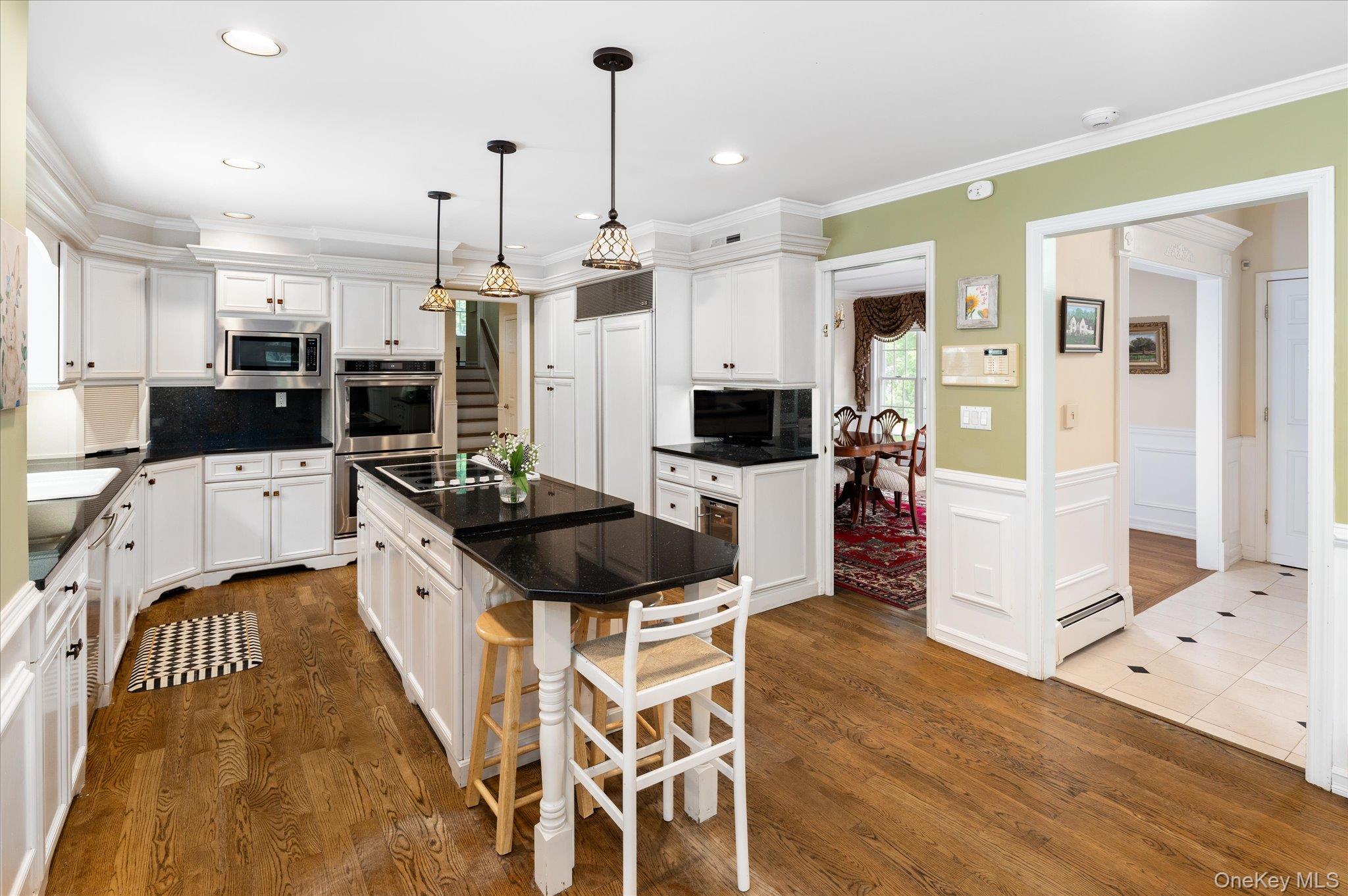 10 Adams Farm Road Property Photo 14