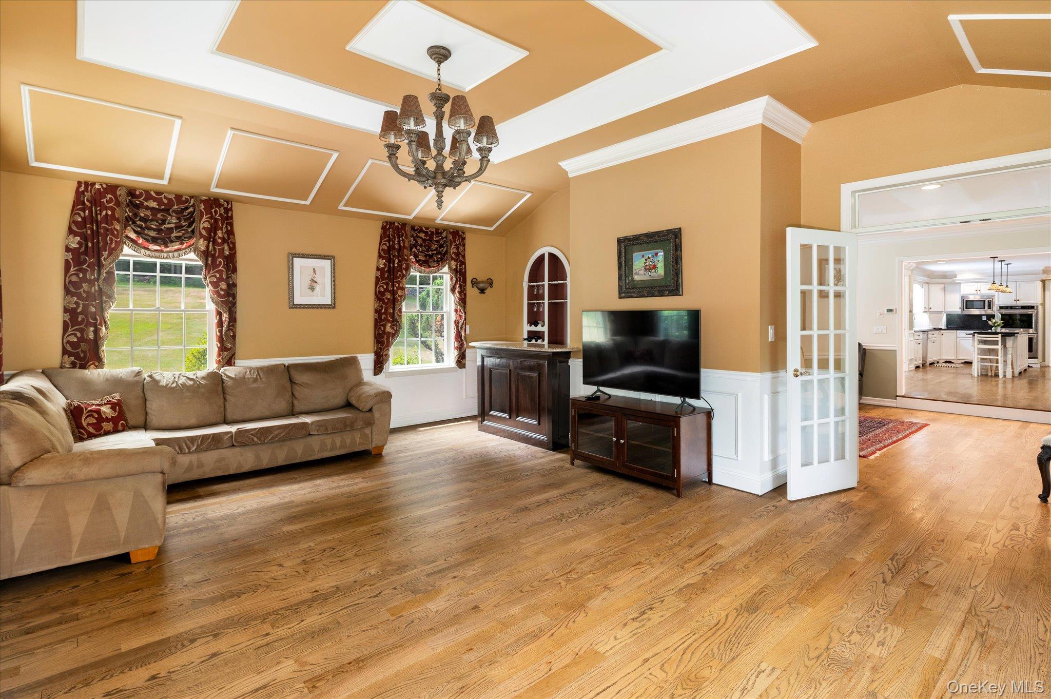 10 Adams Farm Road Property Photo 18