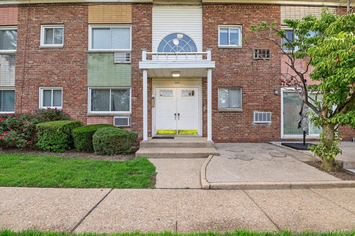 267 N Newbridge Road 2d Property Photo 2