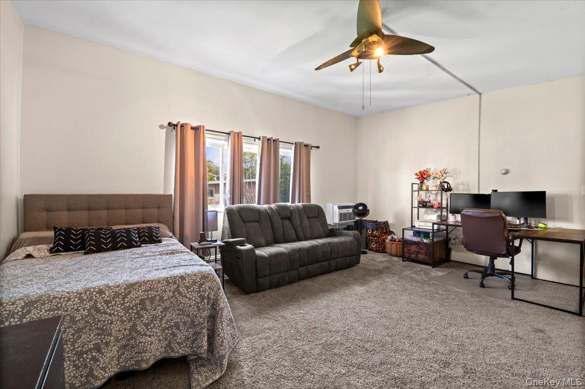 267 N Newbridge Road 2d Property Photo 6