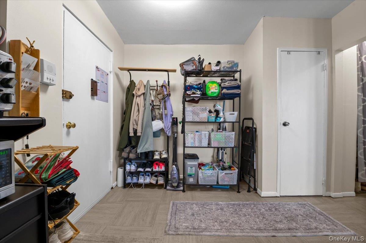 267 N Newbridge Road 2d Property Photo 11