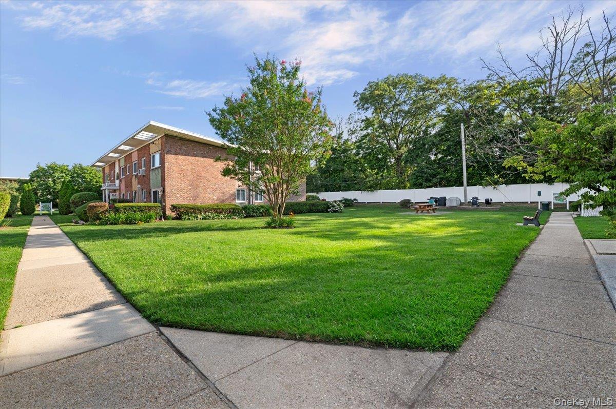 267 N Newbridge Road 2d Property Photo 18