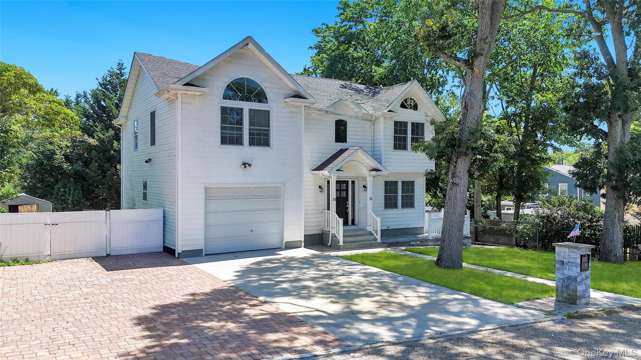 71 Penn Street Property Photo 1