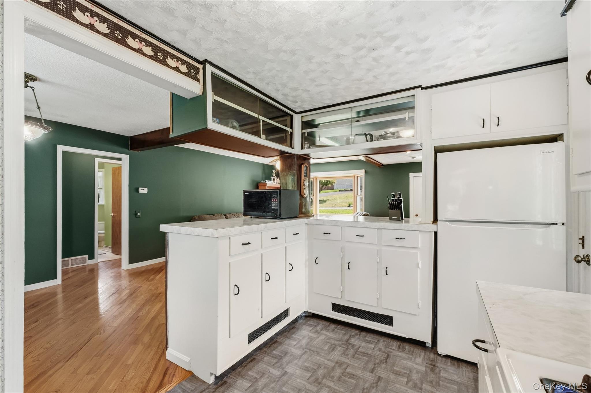 35 Willow Road Property Photo 15